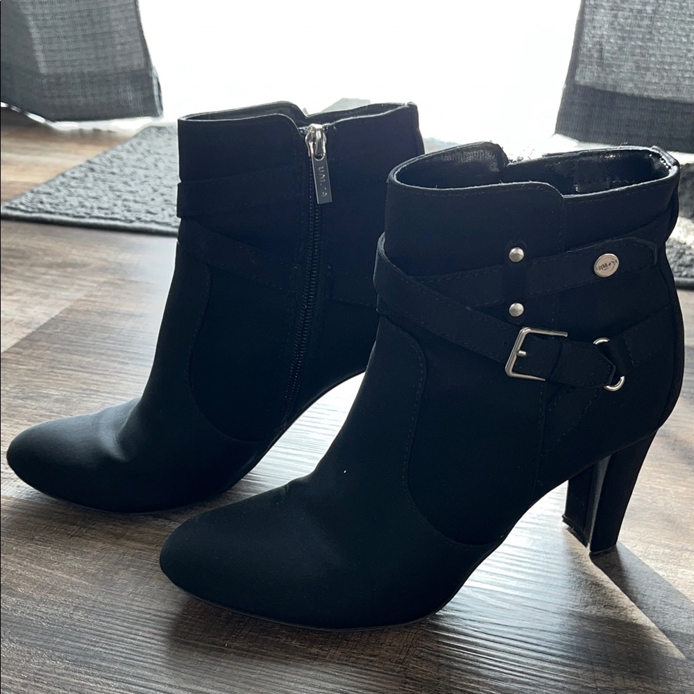 Unisa Black Heeled Boots with Buckle Detail